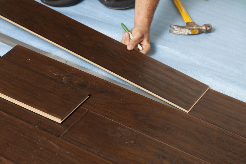 How Laminate Floors Installation Handles Moisture And Wear
